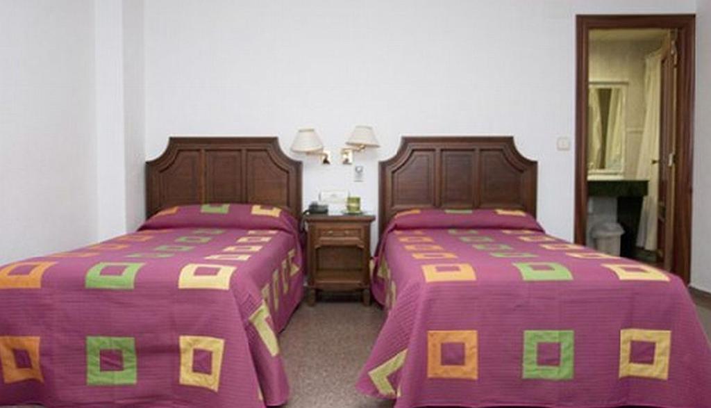 Hotel Avenida 耶克拉 客房 照片
